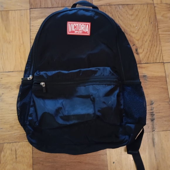 VICTORIA'S SECRET BACKPACK - Picture 7 of 7